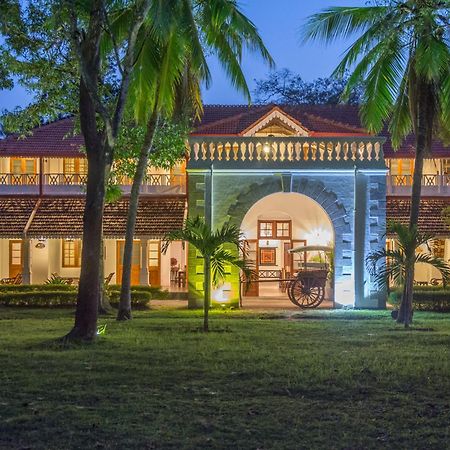 The Sanctuary At Tissawewa Hotel Anuradhapura Exterior foto